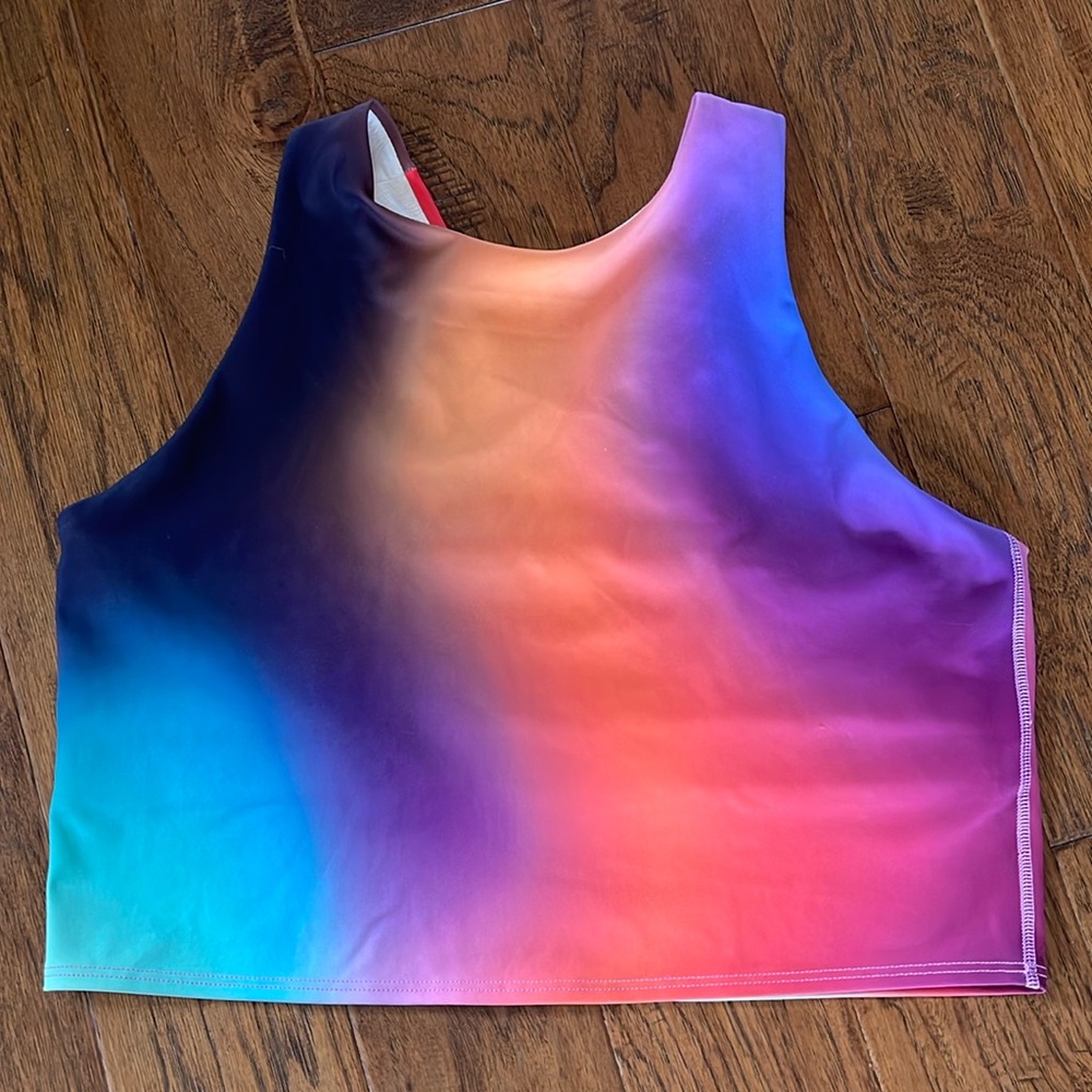 Athleta conscious crop bra large D-DD rainbow tie dye